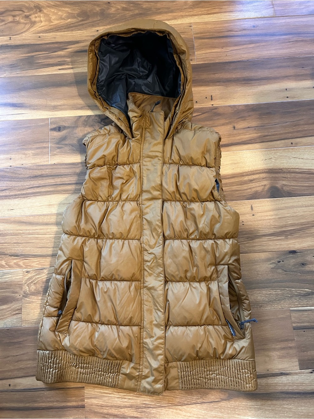 Merrell Women's Hooded Puffer Vest in Camel
